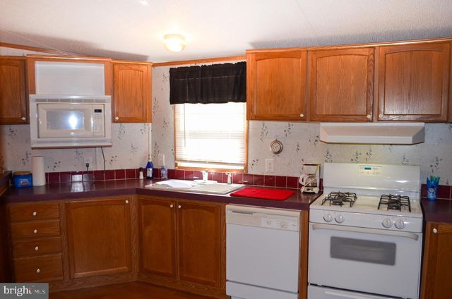 252 JAMES WAY, York, PA 17406