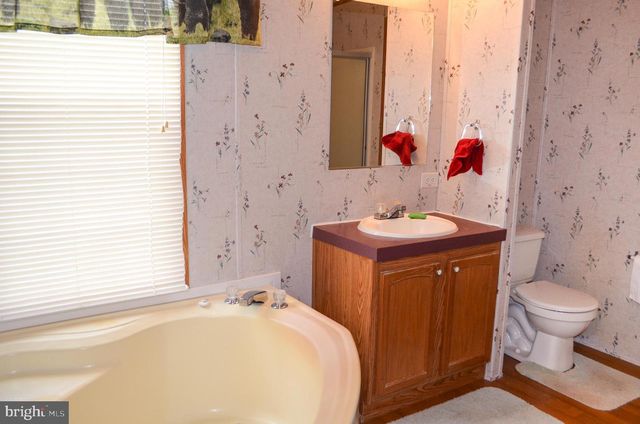 252 JAMES WAY, York, PA 17406