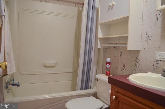 252 JAMES WAY, York, PA 17406