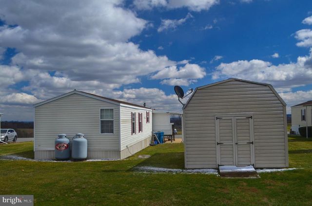 252 JAMES WAY, York, PA 17406