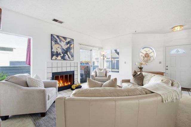 25495 Southwick Drive 101, Hayward, CA 94544