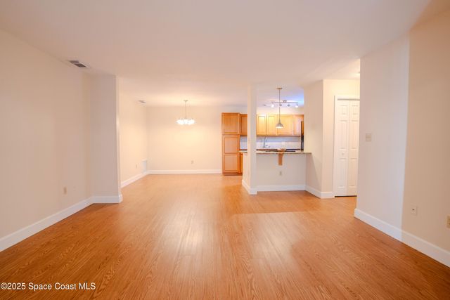 225 S Tropical Trail 311, Merritt Island, FL 32952