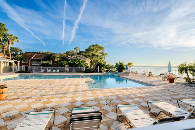 225 S Tropical Trail 311, Merritt Island, FL 32952