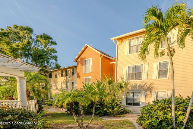 225 S Tropical Trail 311, Merritt Island, FL 32952