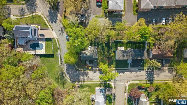 46 Pershing Place, Woodland Park, NJ 07424