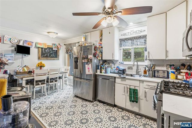 46 Pershing Place, Woodland Park, NJ 07424