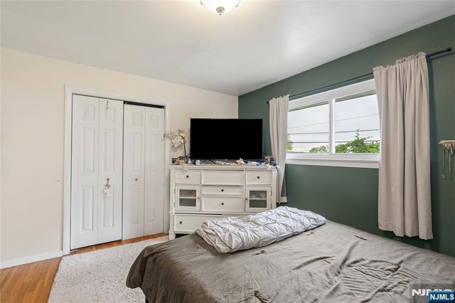 46 Pershing Place, Woodland Park, NJ 07424