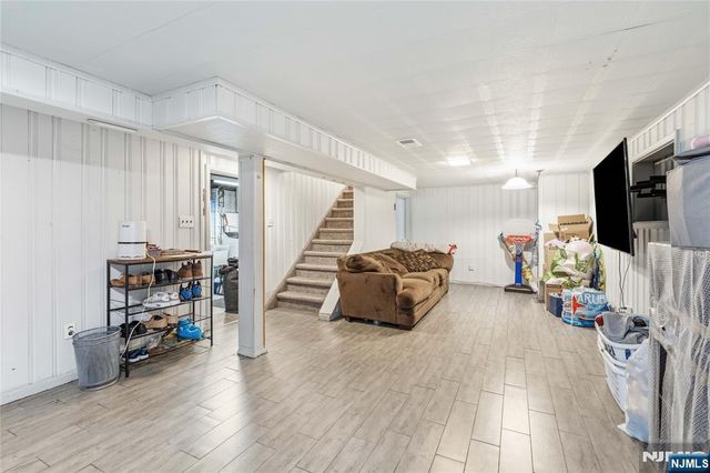 46 Pershing Place, Woodland Park, NJ 07424