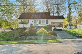46 Pershing Place, Woodland Park, NJ 07424