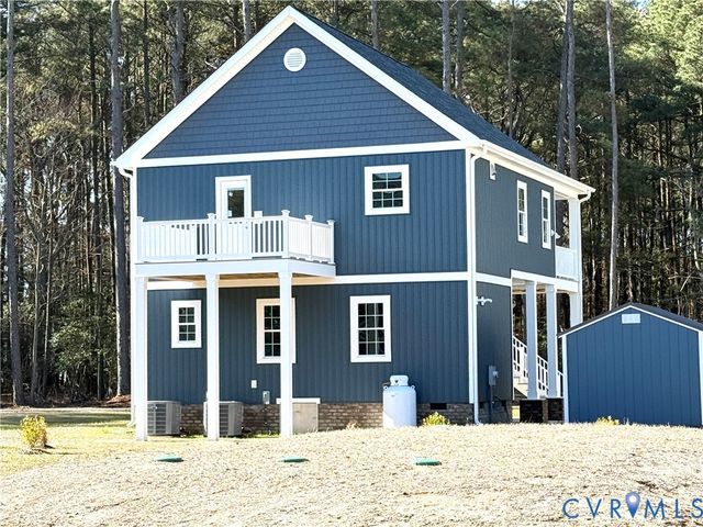 180 Marynetta Ave, Deltaville, VA 23043