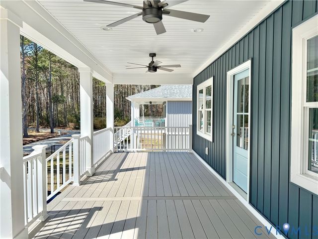 180 Marynetta Ave, Deltaville, VA 23043