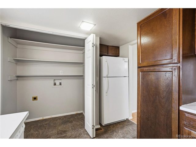 3695 S Kittredge St E, Aurora, CO 80013