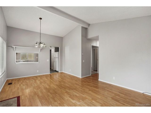 3695 S Kittredge St E, Aurora, CO 80013