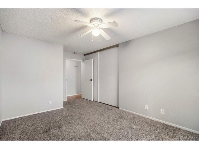 3695 S Kittredge St E, Aurora, CO 80013