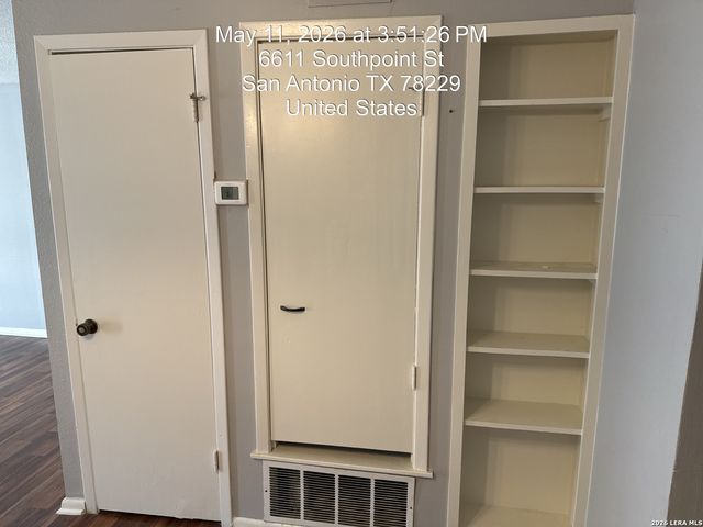 6611 Southpoint St Apt 114 C, San Antonio, TX 78229