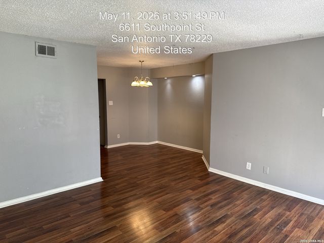 6611 Southpoint St Apt 114 C, San Antonio, TX 78229