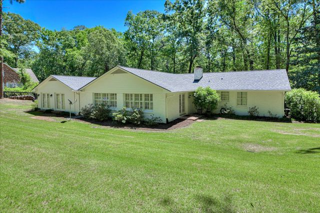 1961 Dibble Rd S W, Aiken, SC 29801
