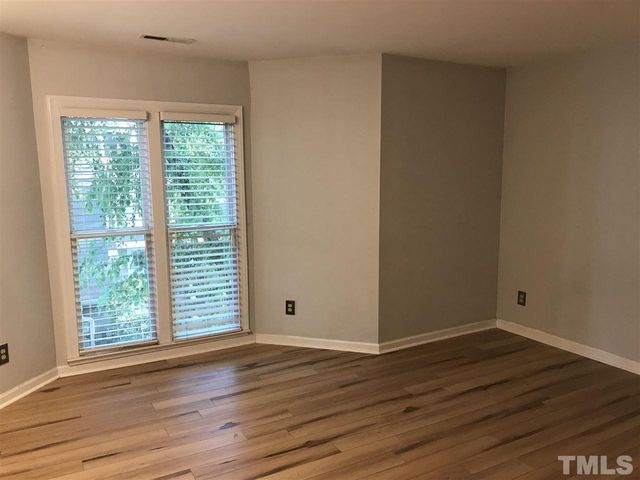 1000 Brighthurst Drive, Raleigh, NC 27605