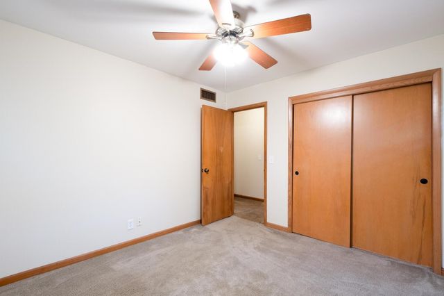 9901 W Hickory Ln, Wichita, KS 67212