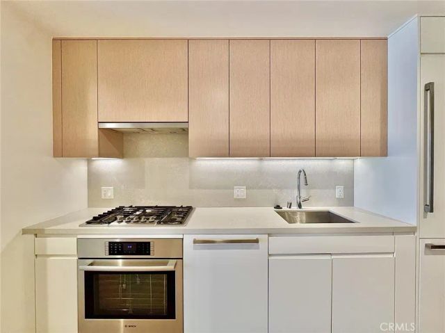 877 Francisco Street 1823, Los Angeles, CA 90017
