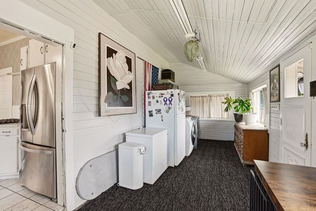 2526 E Boone Ave, Spokane, WA 99202