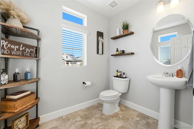 10118 Zeno Street, Commerce City, CO 80022