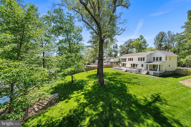 3175 WOODLAND LN, Alexandria, VA 22309