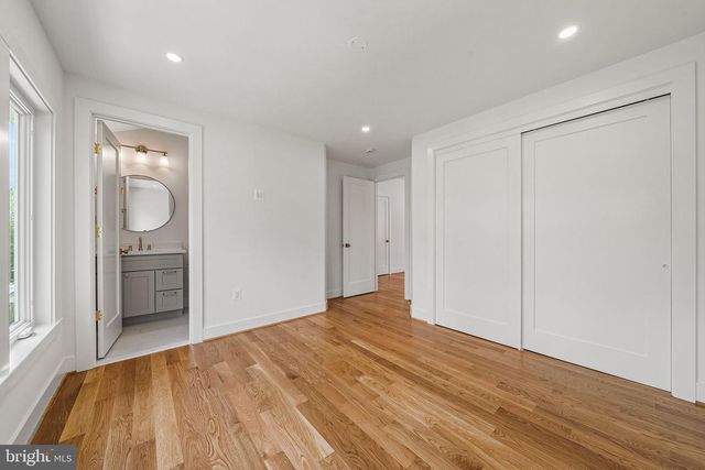 3175 WOODLAND LN, Alexandria, VA 22309
