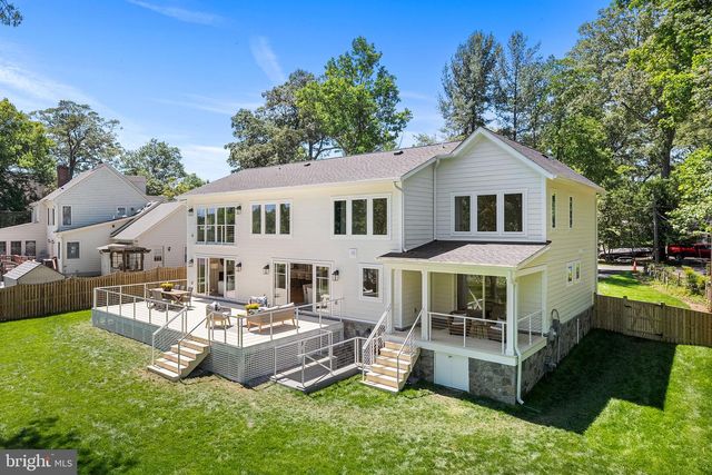 3175 WOODLAND LN, Alexandria, VA 22309