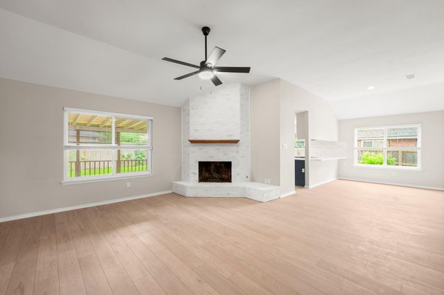 2113 Rosemary LN, Round Rock, TX 78664