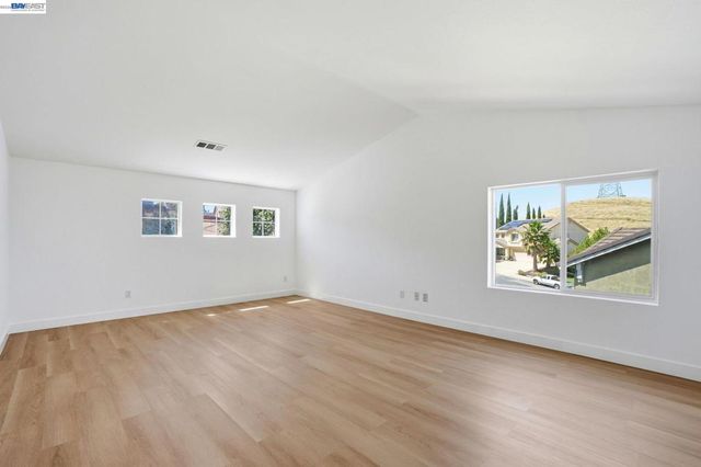 3805 Osprey Dr, Antioch, CA 94509
