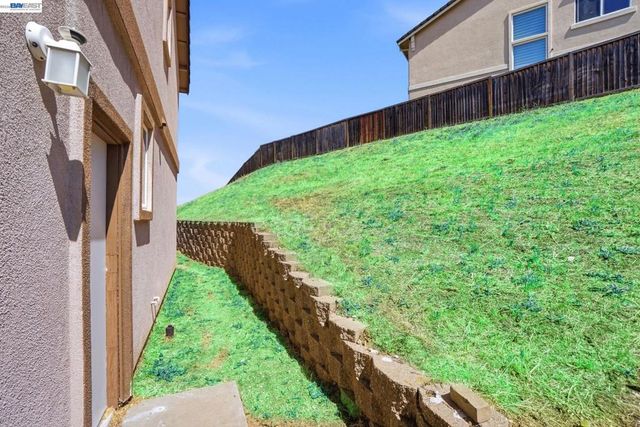 3805 Osprey Dr, Antioch, CA 94509