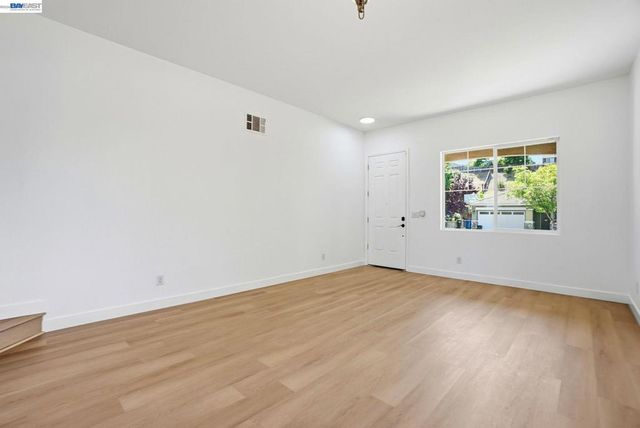 3805 Osprey Dr, Antioch, CA 94509