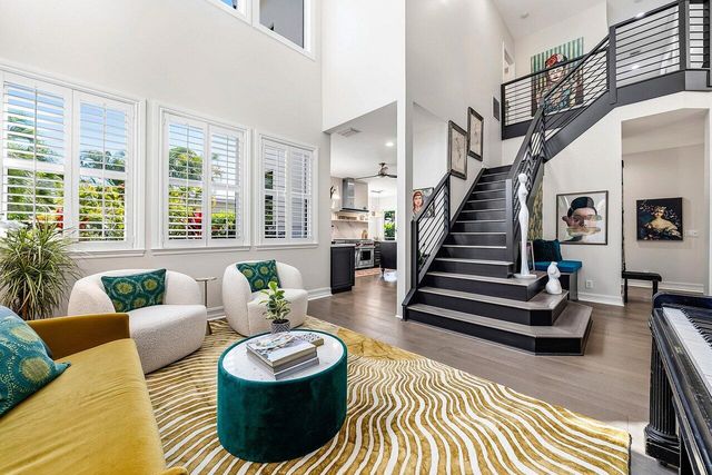 6 NW 11th Street, Delray Beach, FL 33444