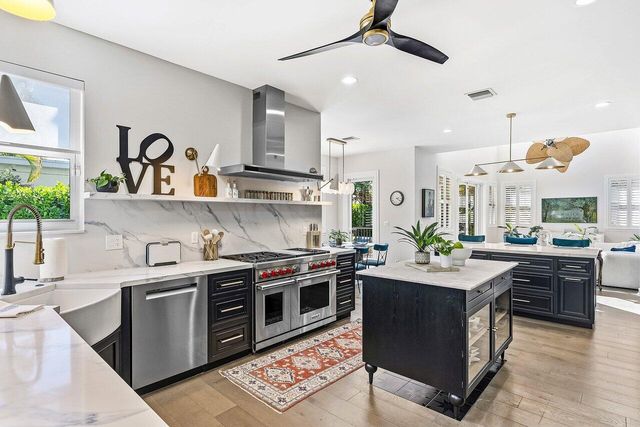 6 NW 11th Street, Delray Beach, FL 33444