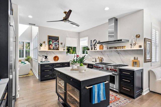 6 NW 11th Street, Delray Beach, FL 33444