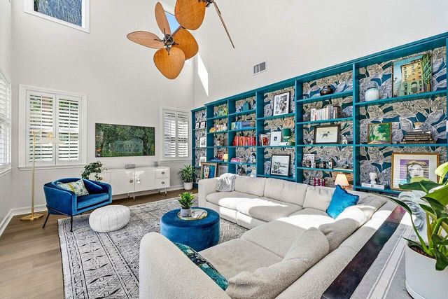 6 NW 11th Street, Delray Beach, FL 33444