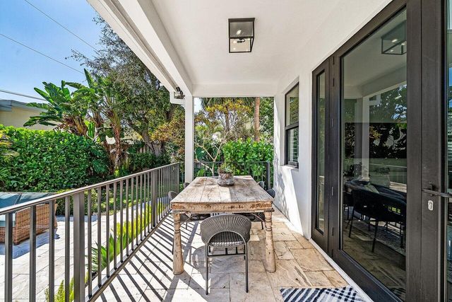 6 NW 11th Street, Delray Beach, FL 33444