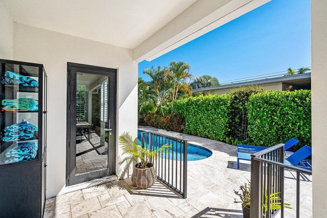 6 NW 11th Street, Delray Beach, FL 33444