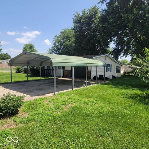 1739 Plantation, Martinsville, IN 46151