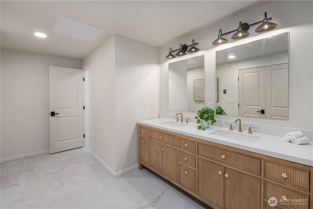 1311 SW Lake Roesiger Road, Snohomish, WA 98290