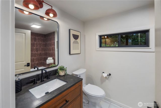 1311 SW Lake Roesiger Road, Snohomish, WA 98290