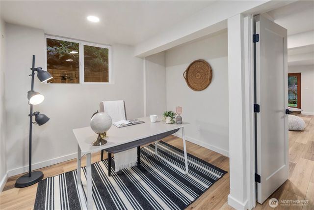 1311 SW Lake Roesiger Road, Snohomish, WA 98290