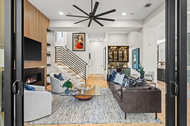 611 N Live Oak Street, Houston, TX 77003