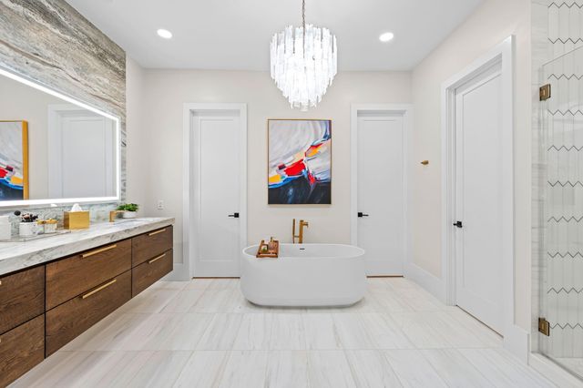 611 N Live Oak Street, Houston, TX 77003