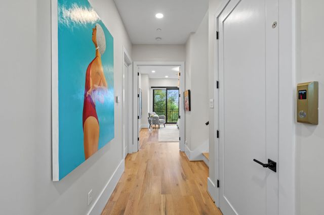 611 N Live Oak Street, Houston, TX 77003