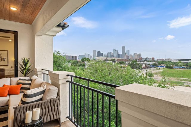 611 N Live Oak Street, Houston, TX 77003