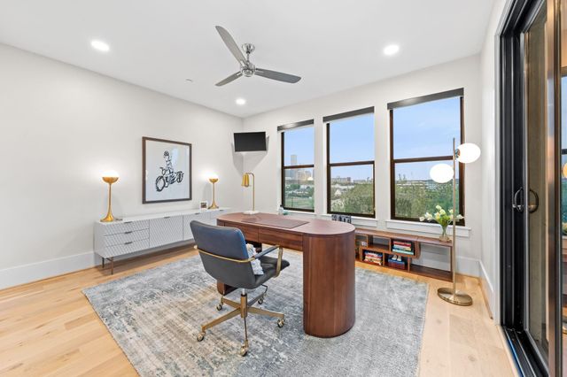 611 N Live Oak Street, Houston, TX 77003