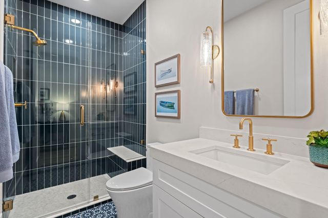 611 N Live Oak Street, Houston, TX 77003