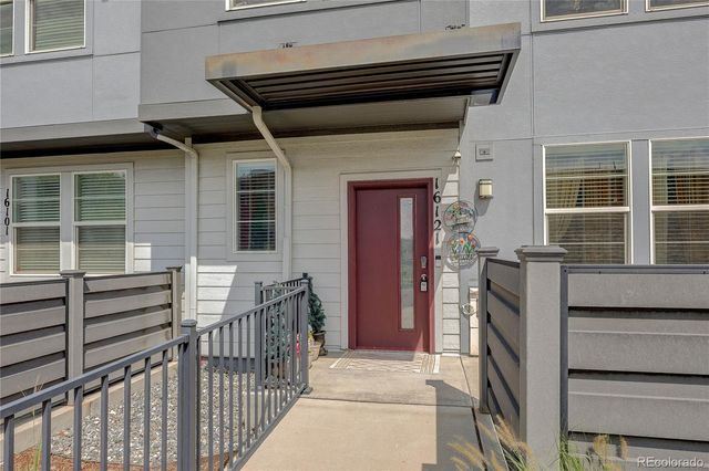 16121 Bolling Drive, Denver, CO 80239